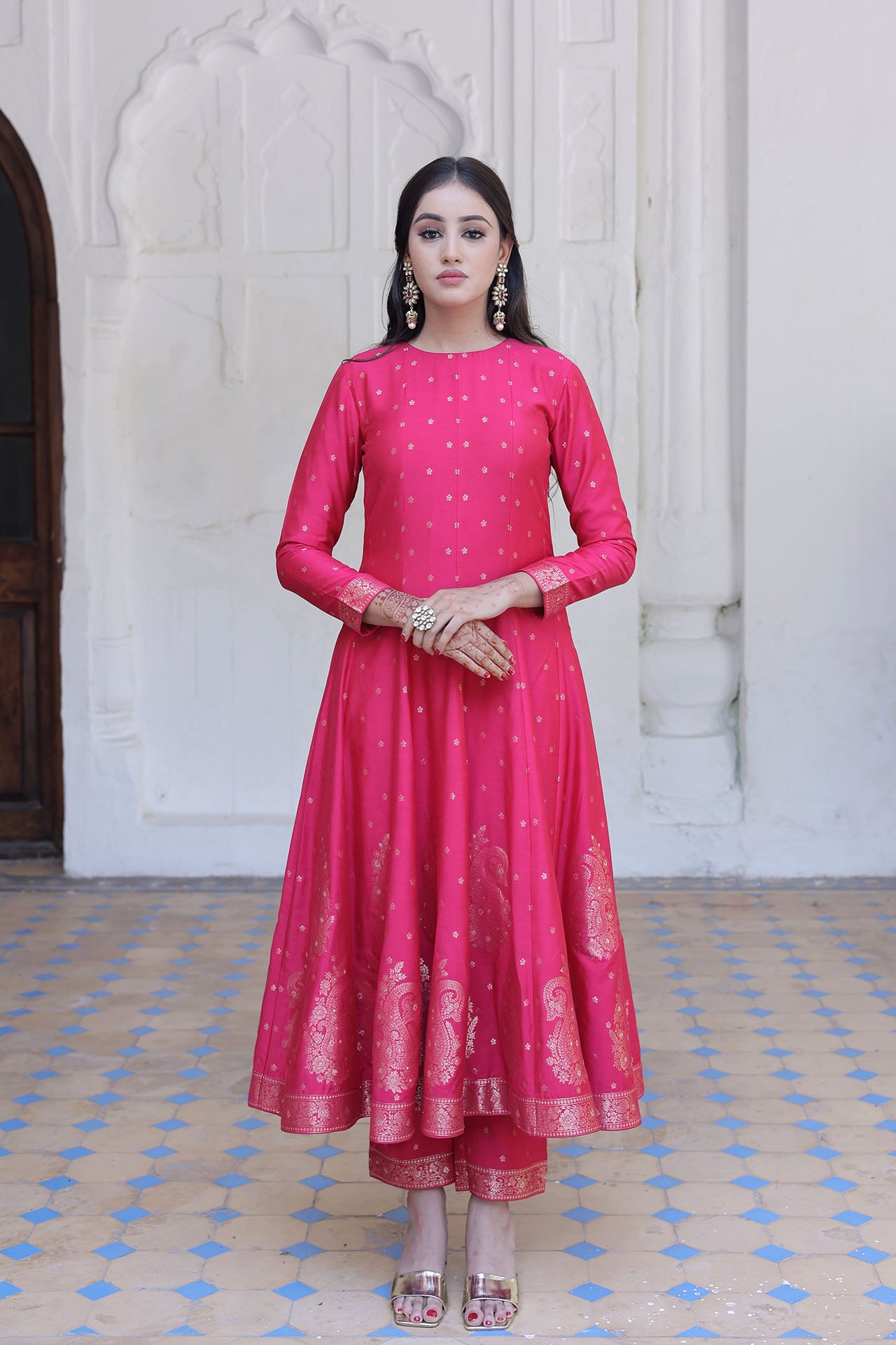 THE GULAABI REZA ANARKALI
