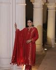 THE LAAL ZAYNAB SUIT