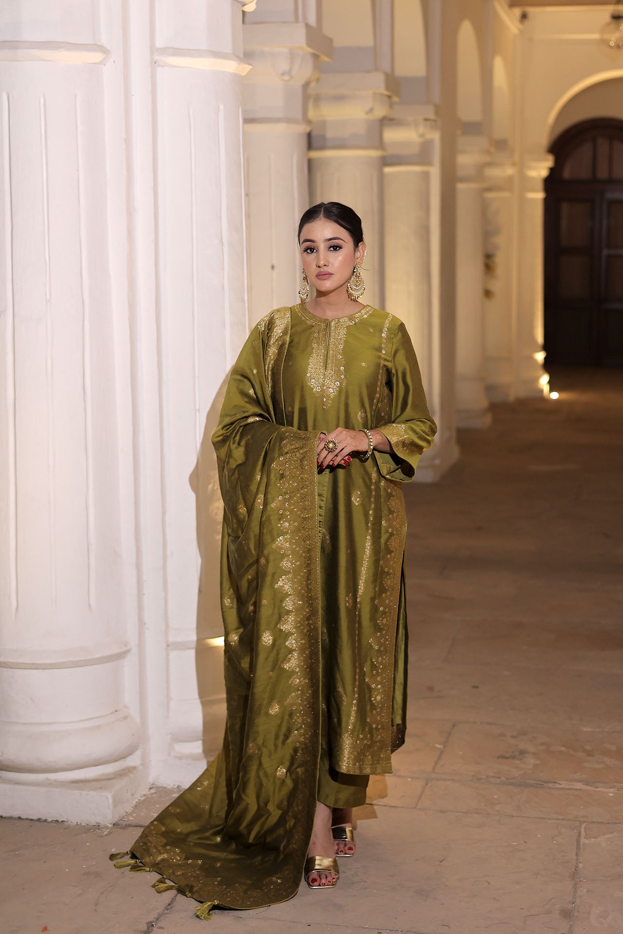 THE MEHANDI RAHA SUIT