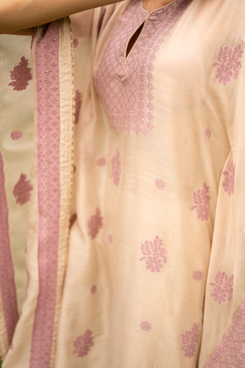 THE MELIA KAFTAN