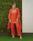 PALLAVI SINGH IN NARANGI MAHENOOR SUIT