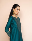 KHAAS LAMHE SUIT