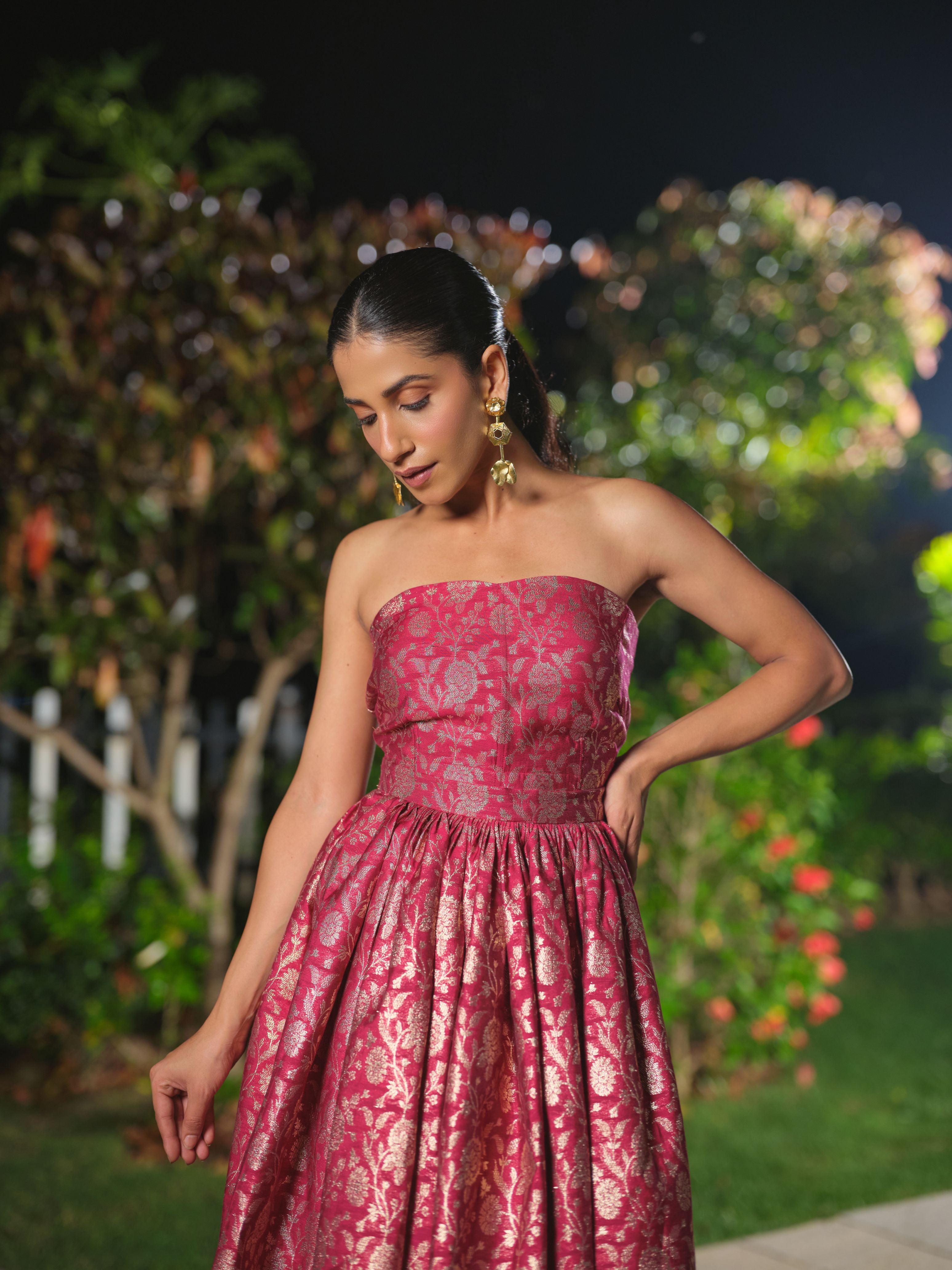 LA DOUCE ROSE BUSTIER & SKIRT SET