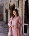 Gulabi Gali Glam