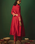 THE LAAL MANDANA SUIT