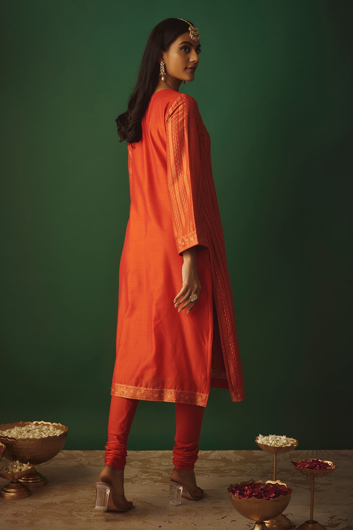 THE NARANGI AMINA SUIT