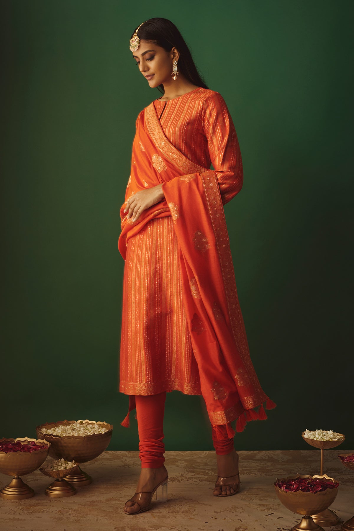 THE NARANGI AMINA SUIT