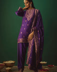 THE JAMUNI MAHENOOR SUIT