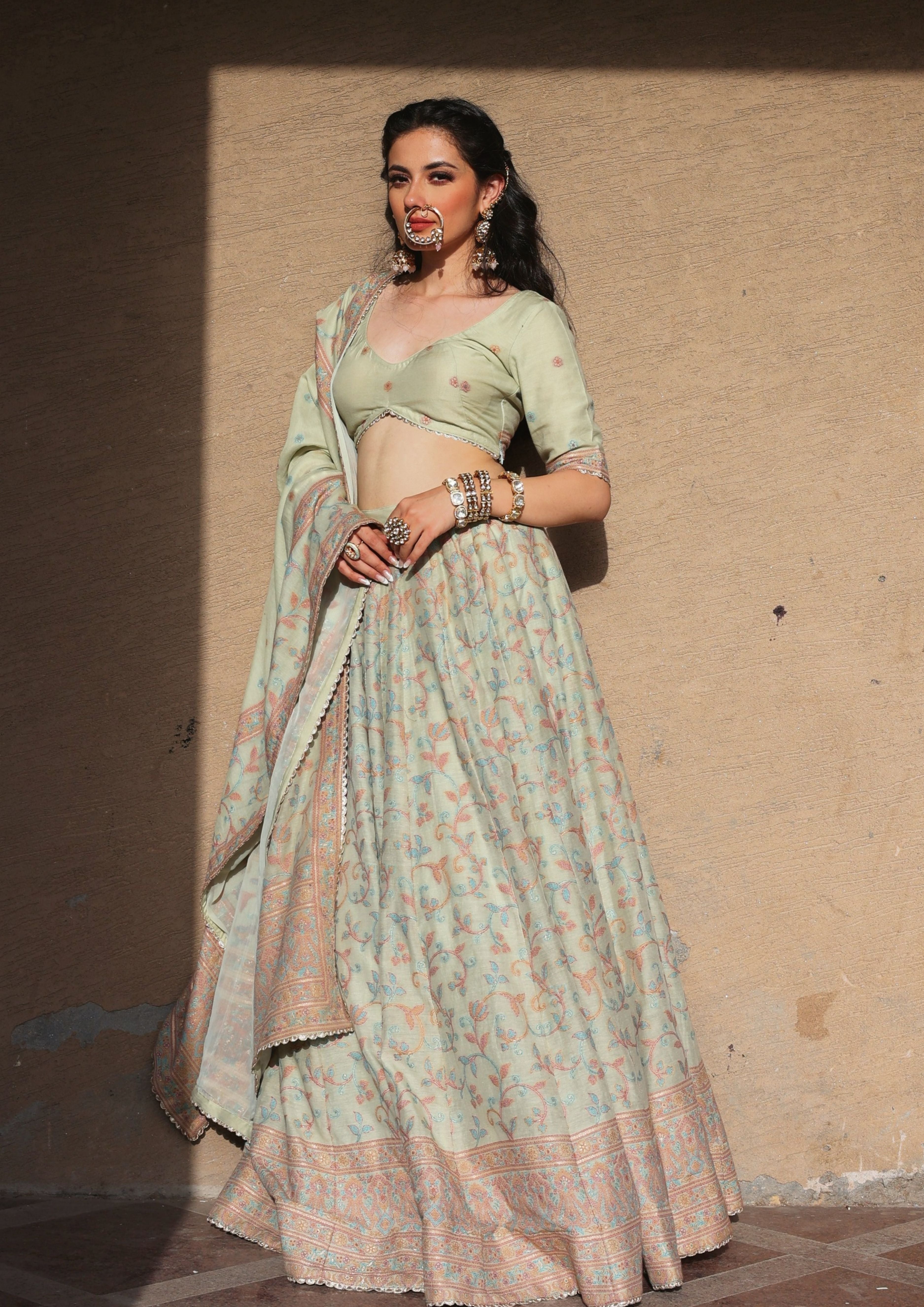 THE MAHAZBEEN LEHNGA