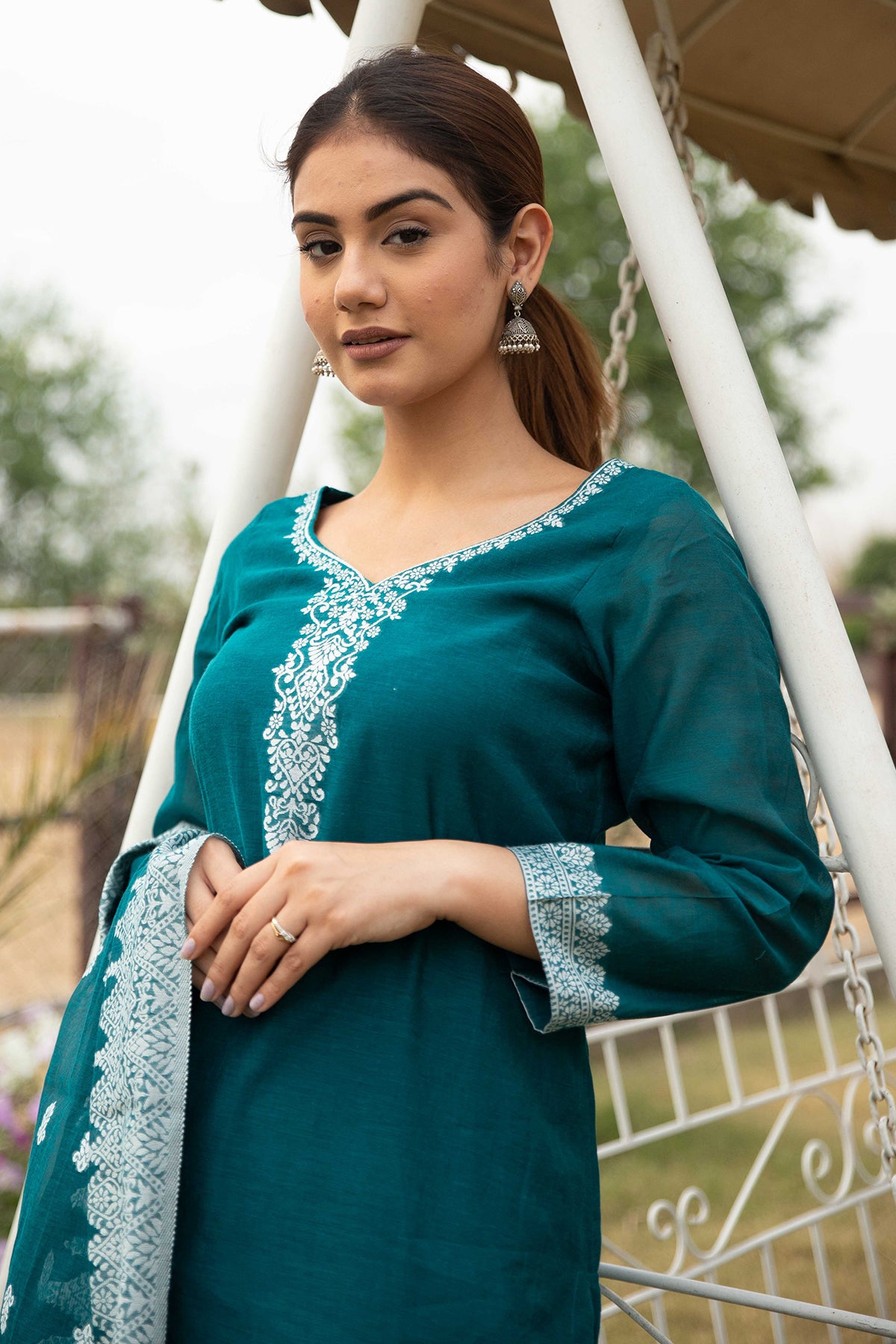 CHIKANKARI WOVEN COTTON GREEN DRESS MATERIAL WITH COTTON SILK DUPATTA
