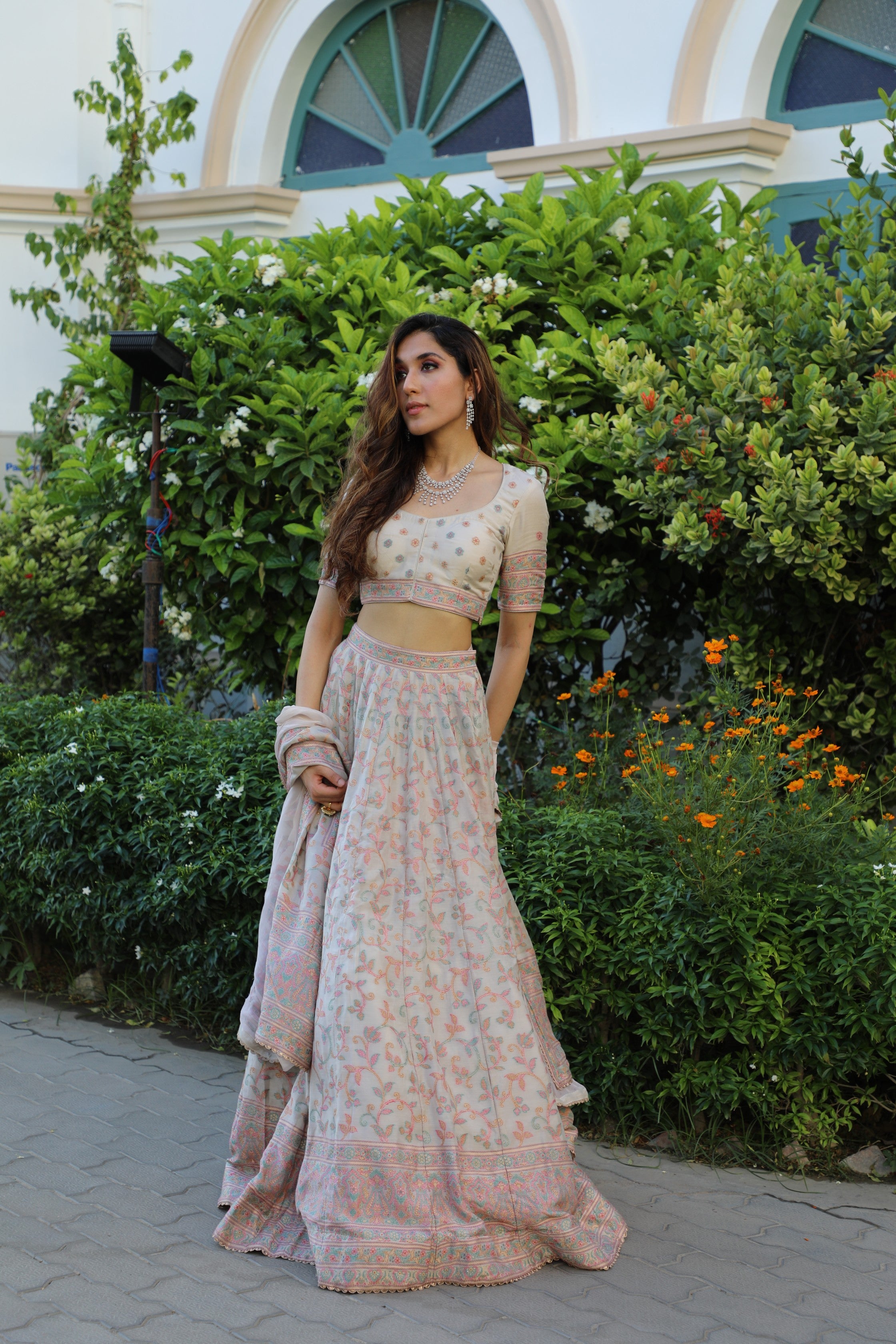 THE MAHAZBEEN LEHNGA