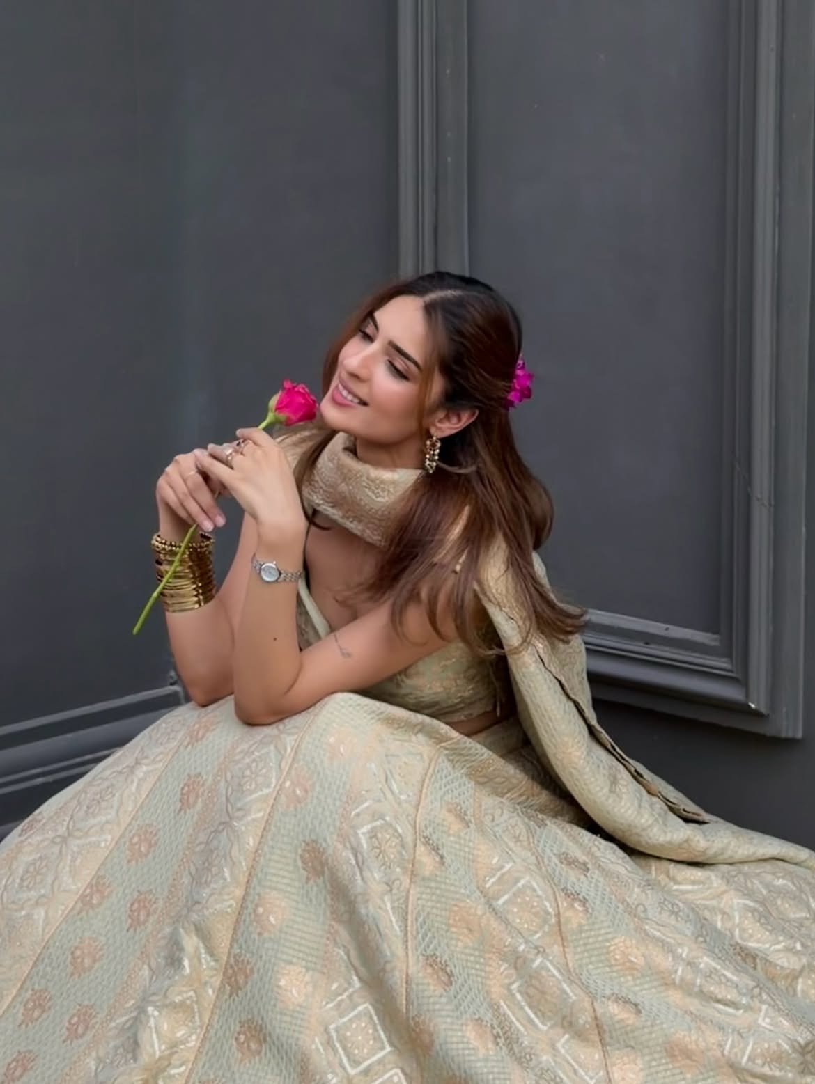 ABABEEL KAUR SIDHU IN PISTA KAJU BARFI