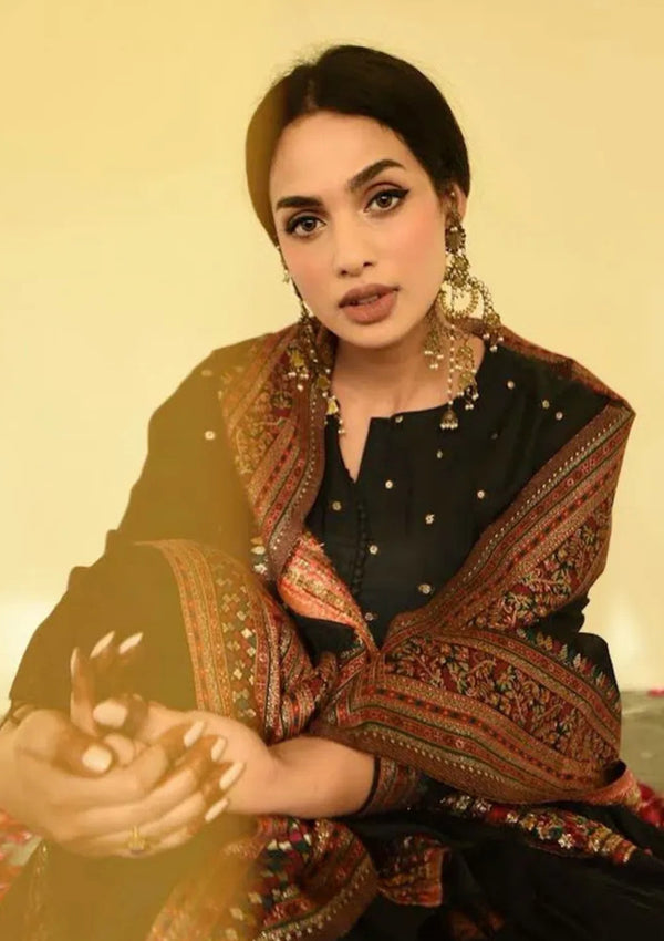 NEHA SINGH IN SITARA