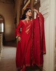 THE LAAL NAUBAHAAR SUIT