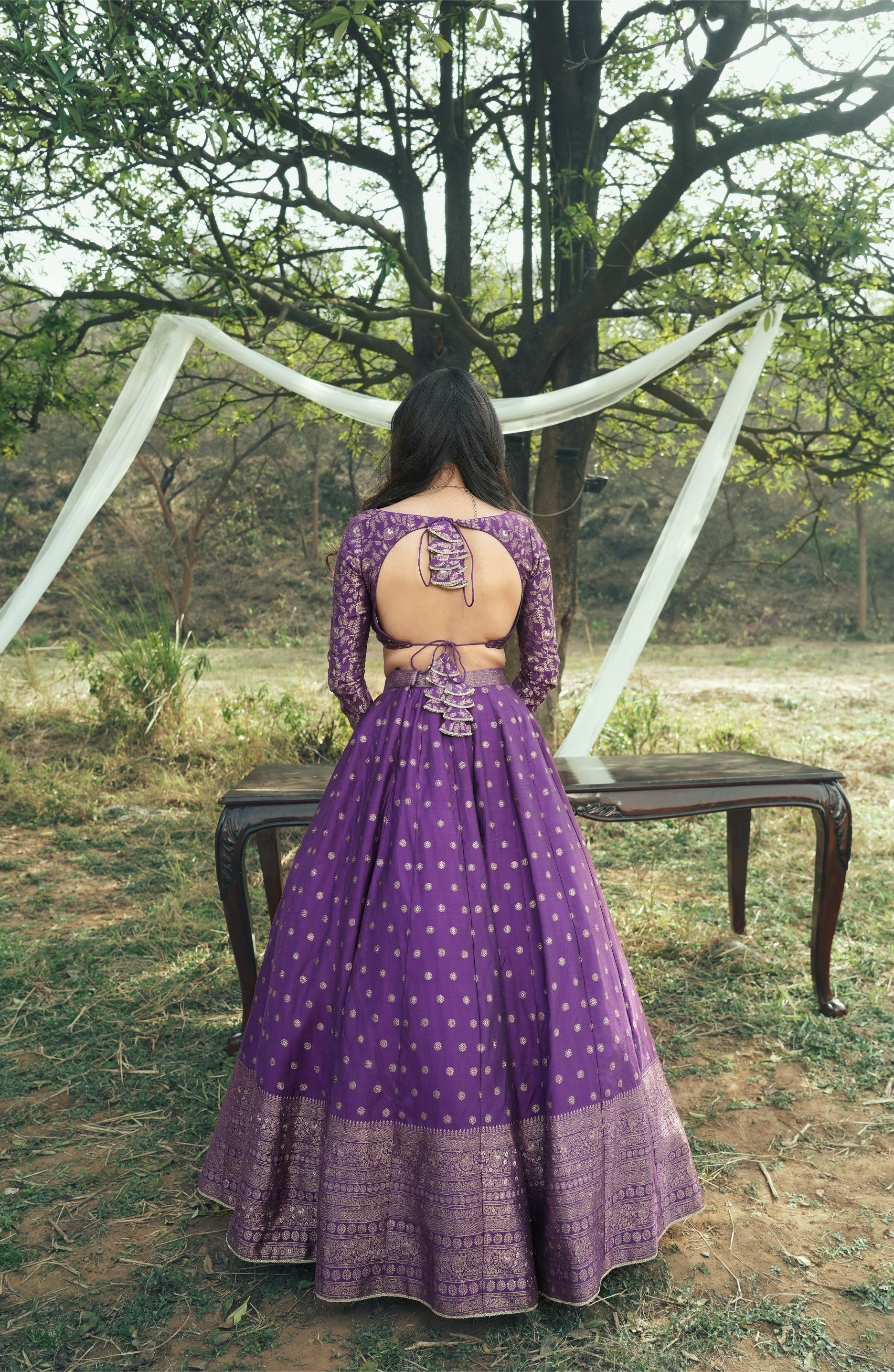 The Minara Lehenga