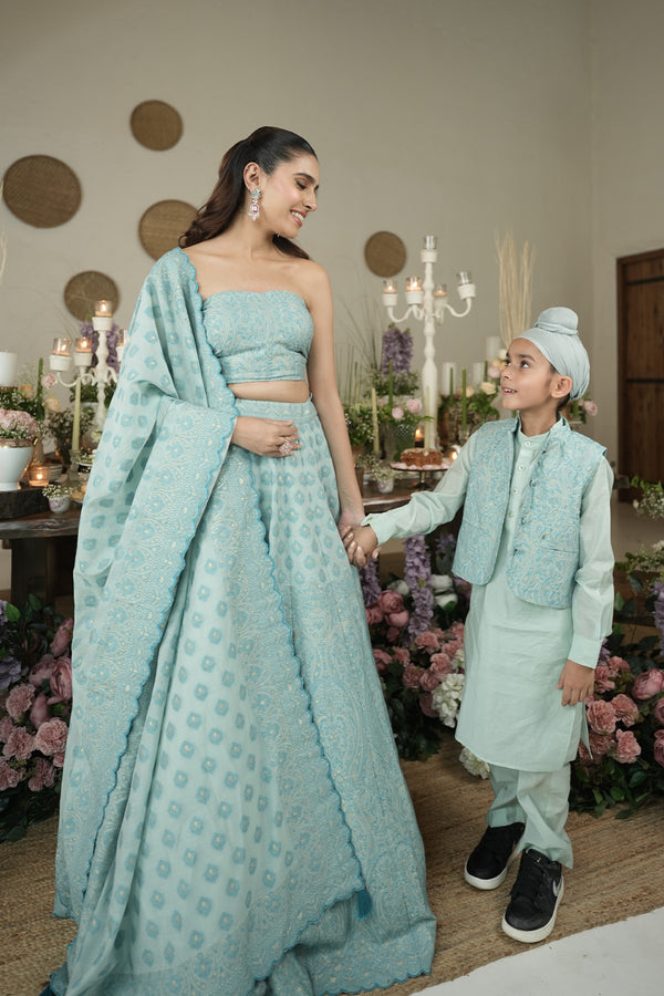 ESME KURTA SET