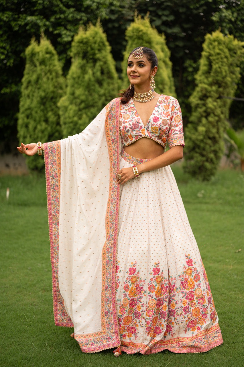 THE GULAABDAAR LEHENGA