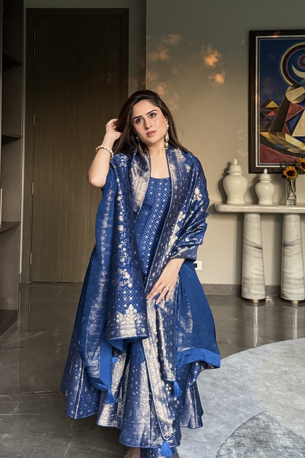 NIKITA VASDEV IN SAAZ E SITAM ANARKALI