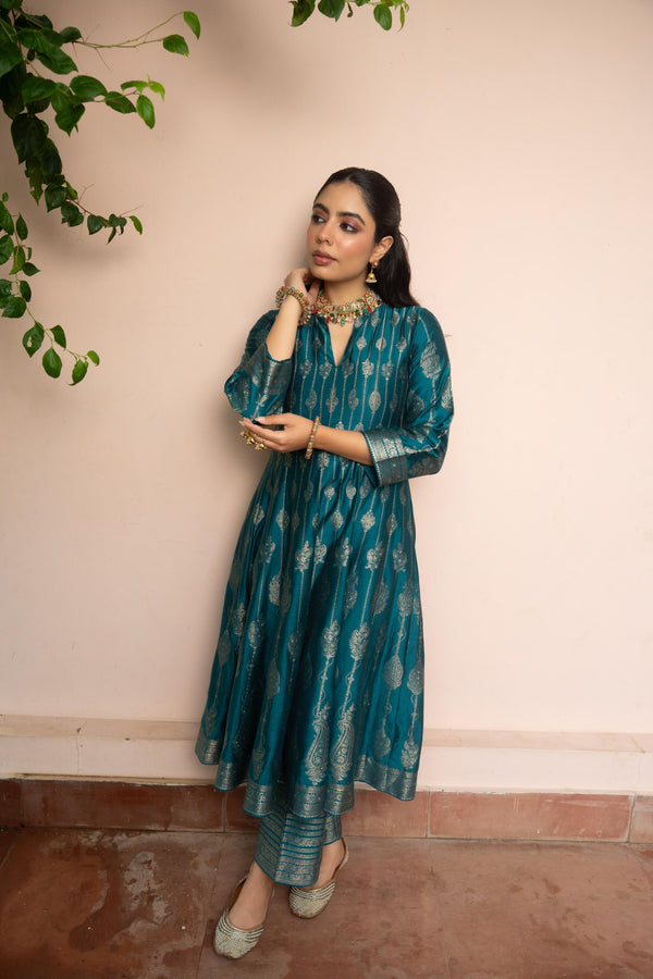 SURMAI SHAAM ANARKALI
