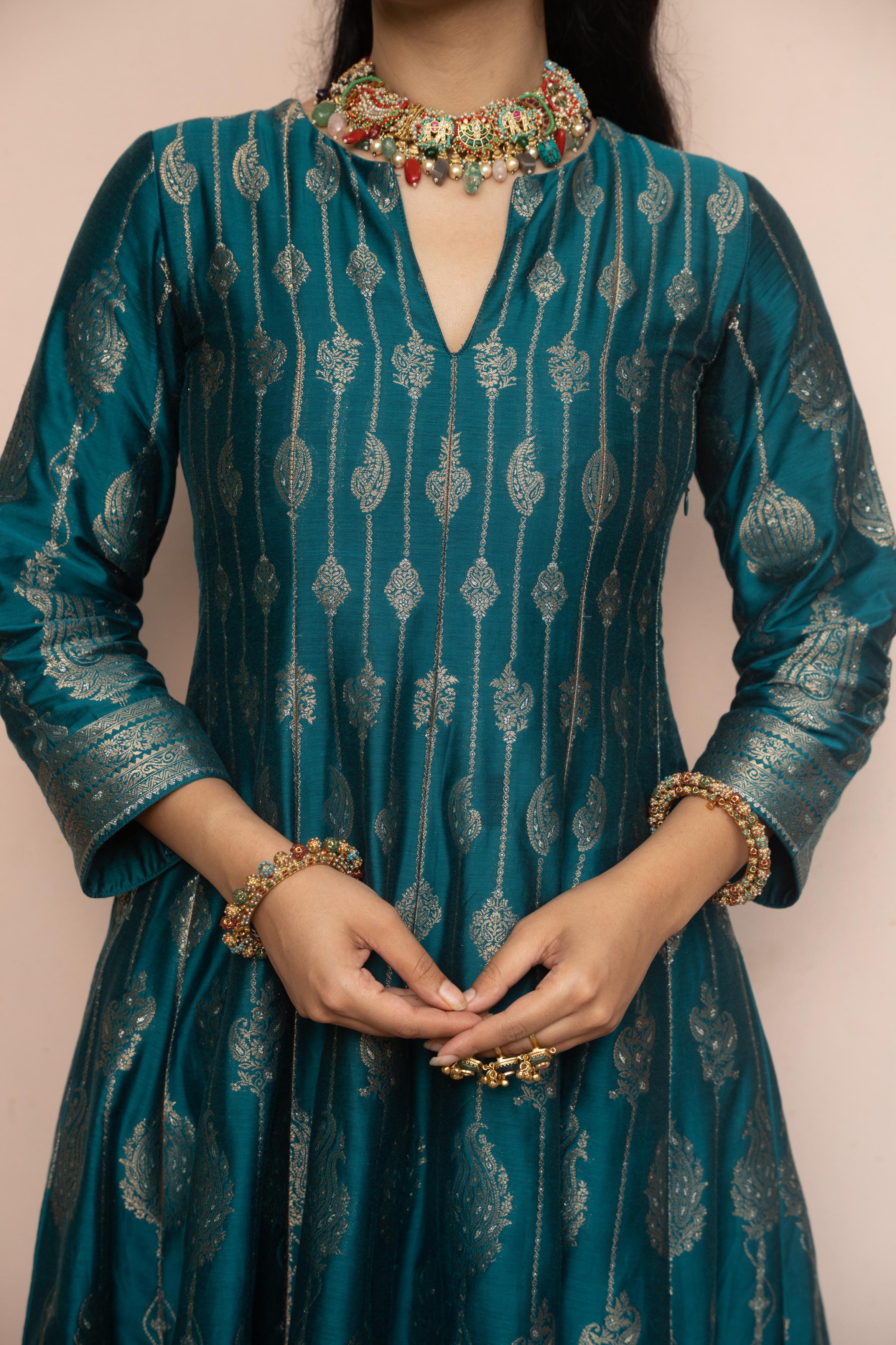 SURMAI SHAAM ANARKALI