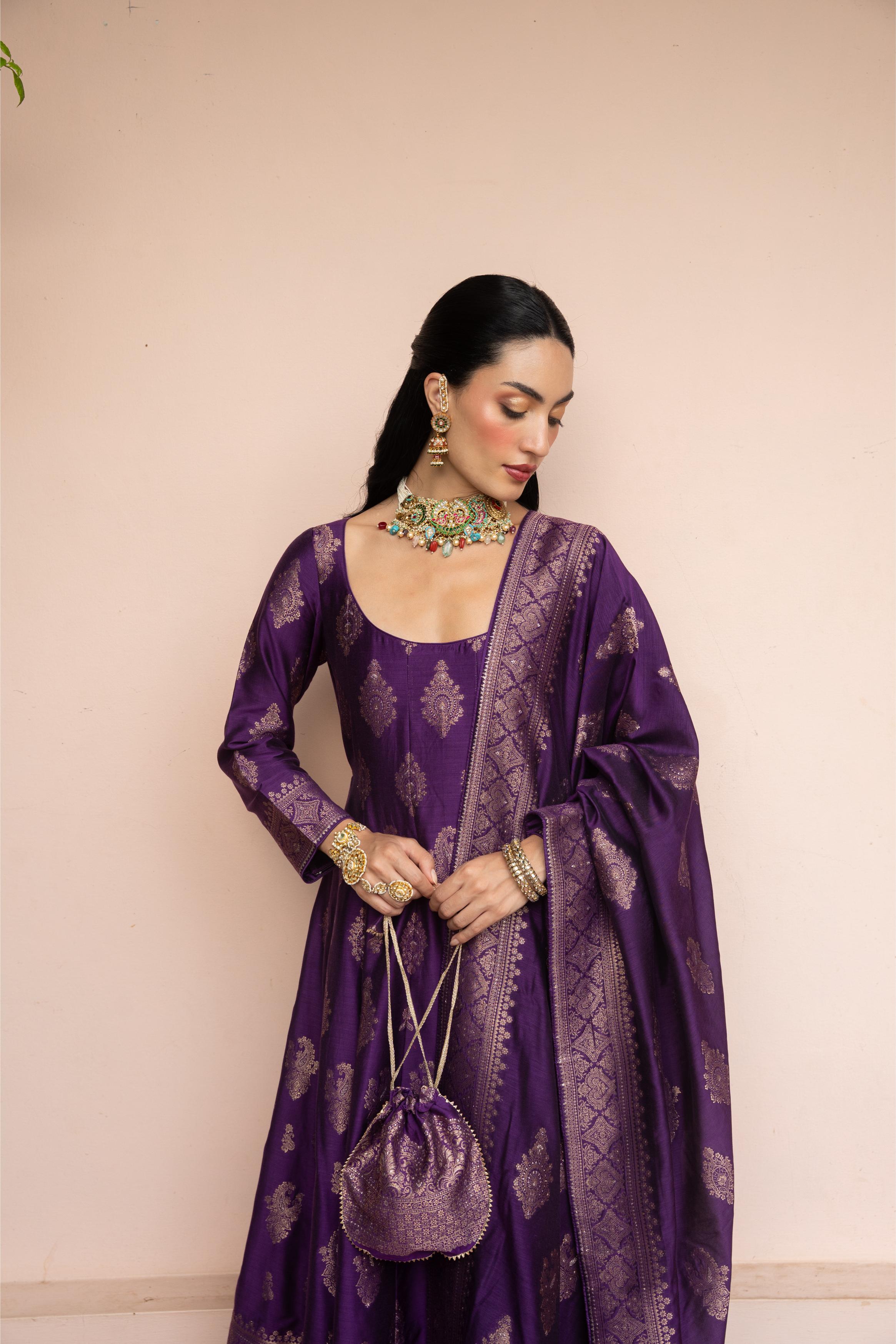 KHEL KHEL MEIN ANARKALI