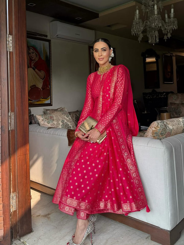 RACHNA BAURY SINGH INGEETON KA GULZAR ANARKALI
