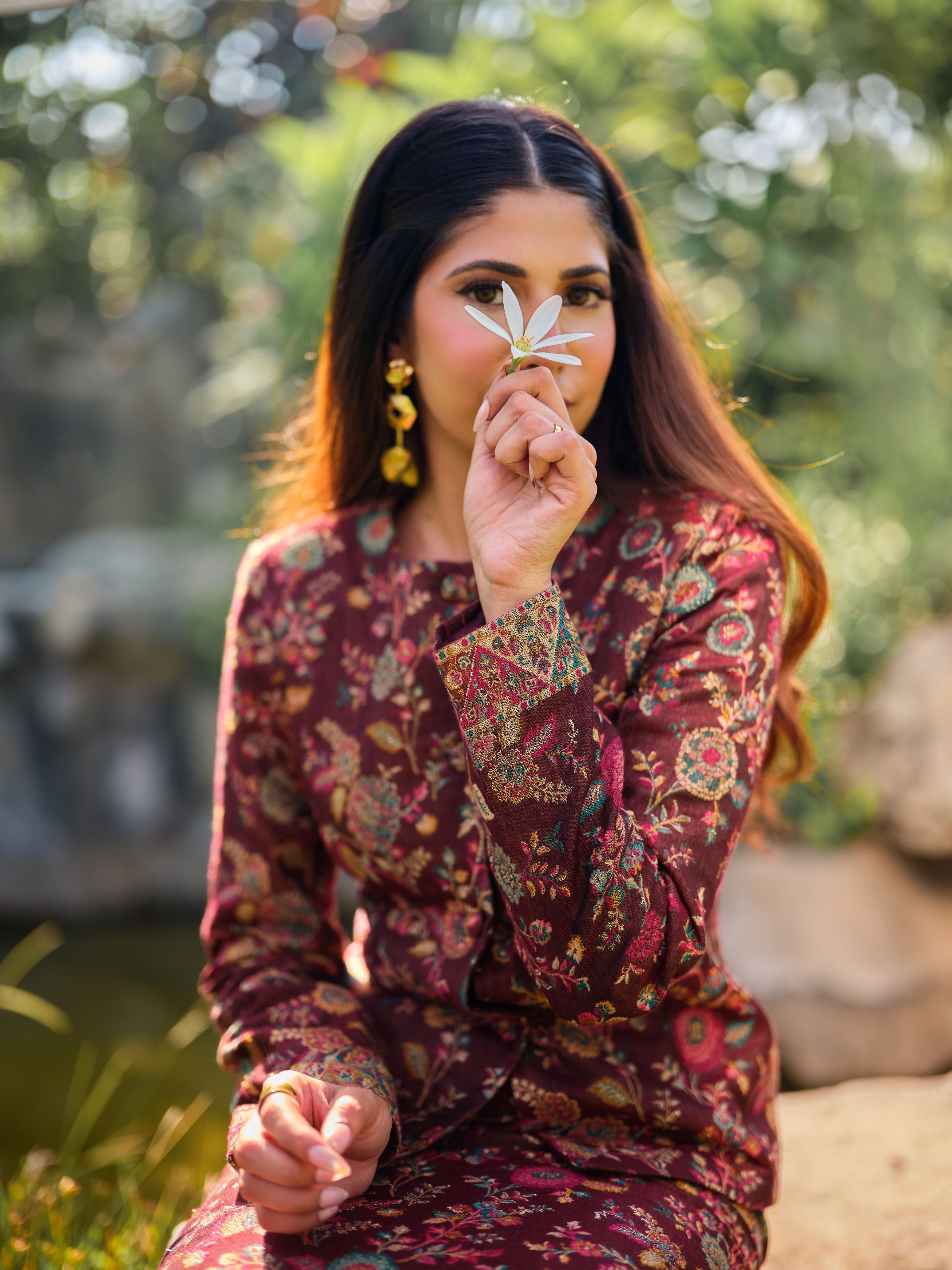 LA PRUNE ROUGE JACKET &amp;SKIRT SET