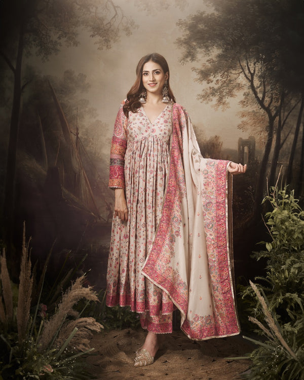 The Zahr Anarkali