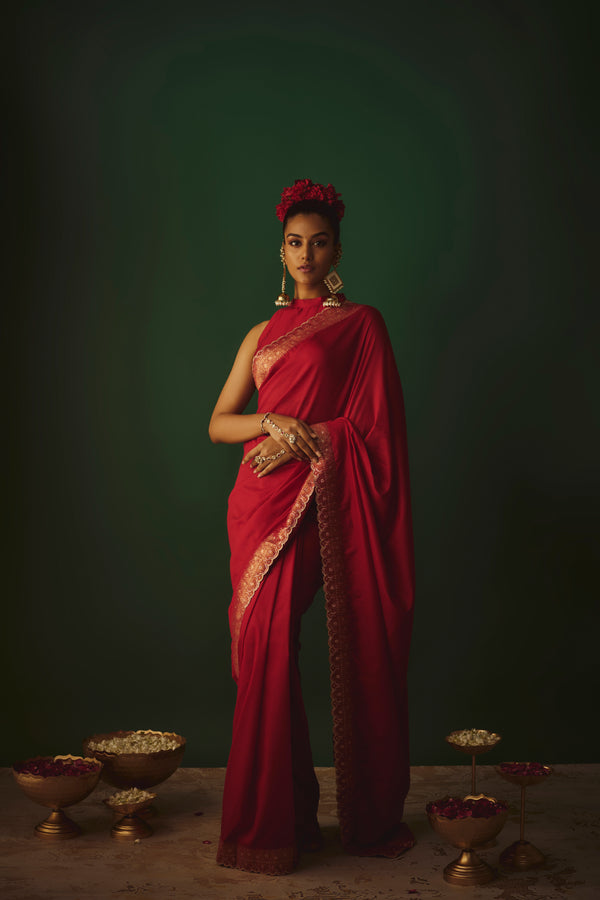 THE LAAL NADIA SAREE