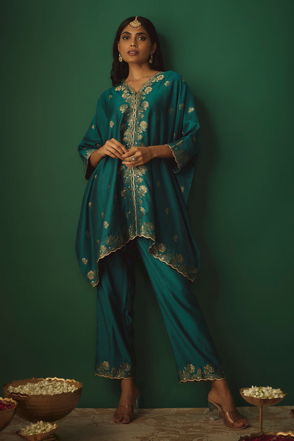 THE FIROZA IDRIS KAFTAN