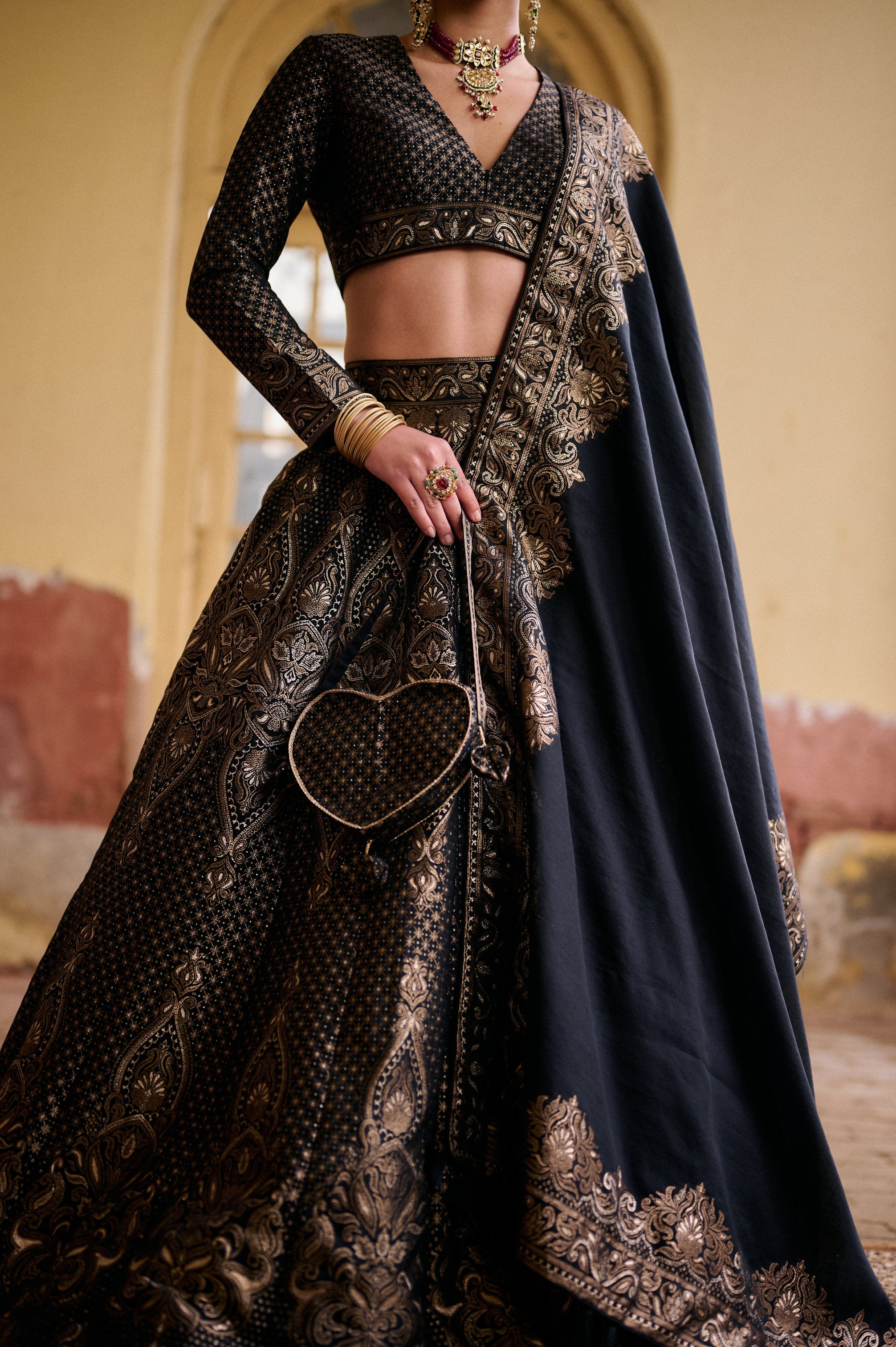 THE RAATRANI LEHENGA