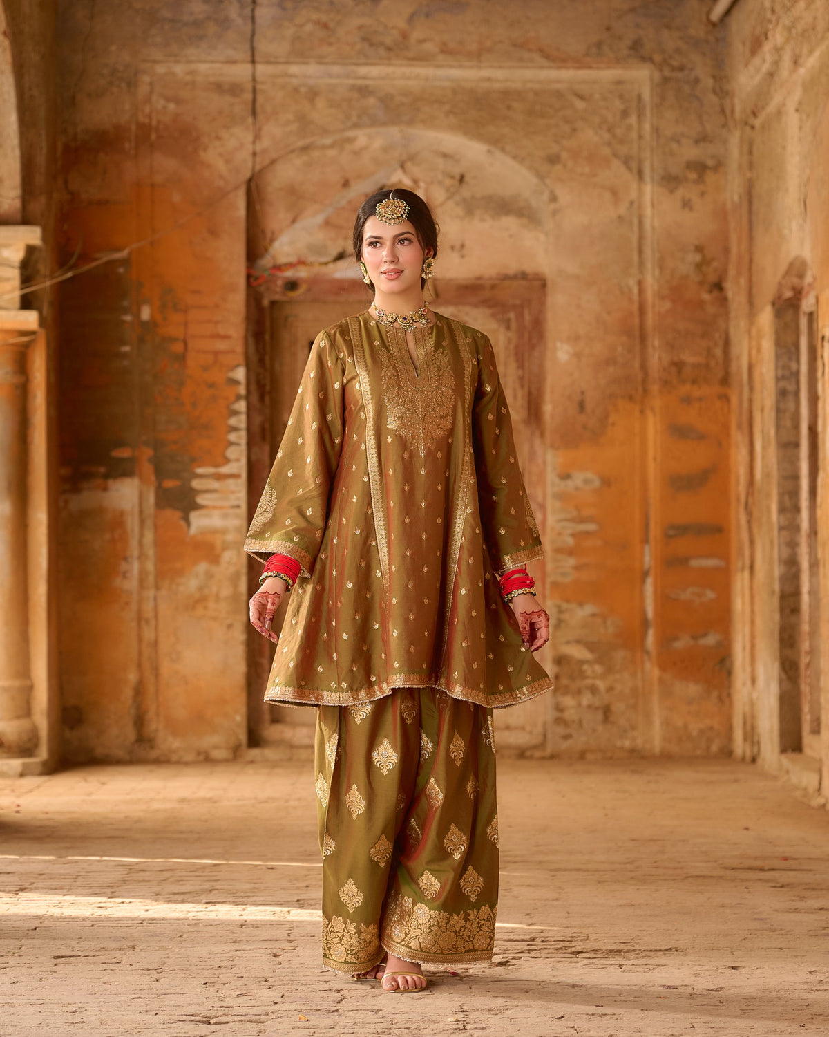 Nooran – Short A-Line Kurta with Farshi Salwar &amp; Dupatta