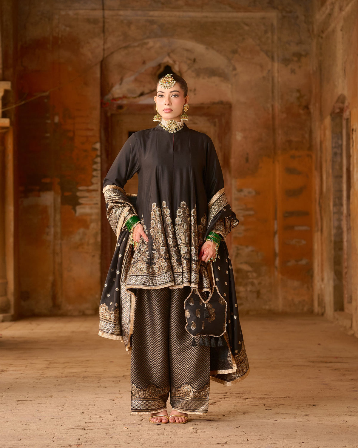 Pataka – Short Kali Kurta with Farshi Salwar &amp; Dupatta