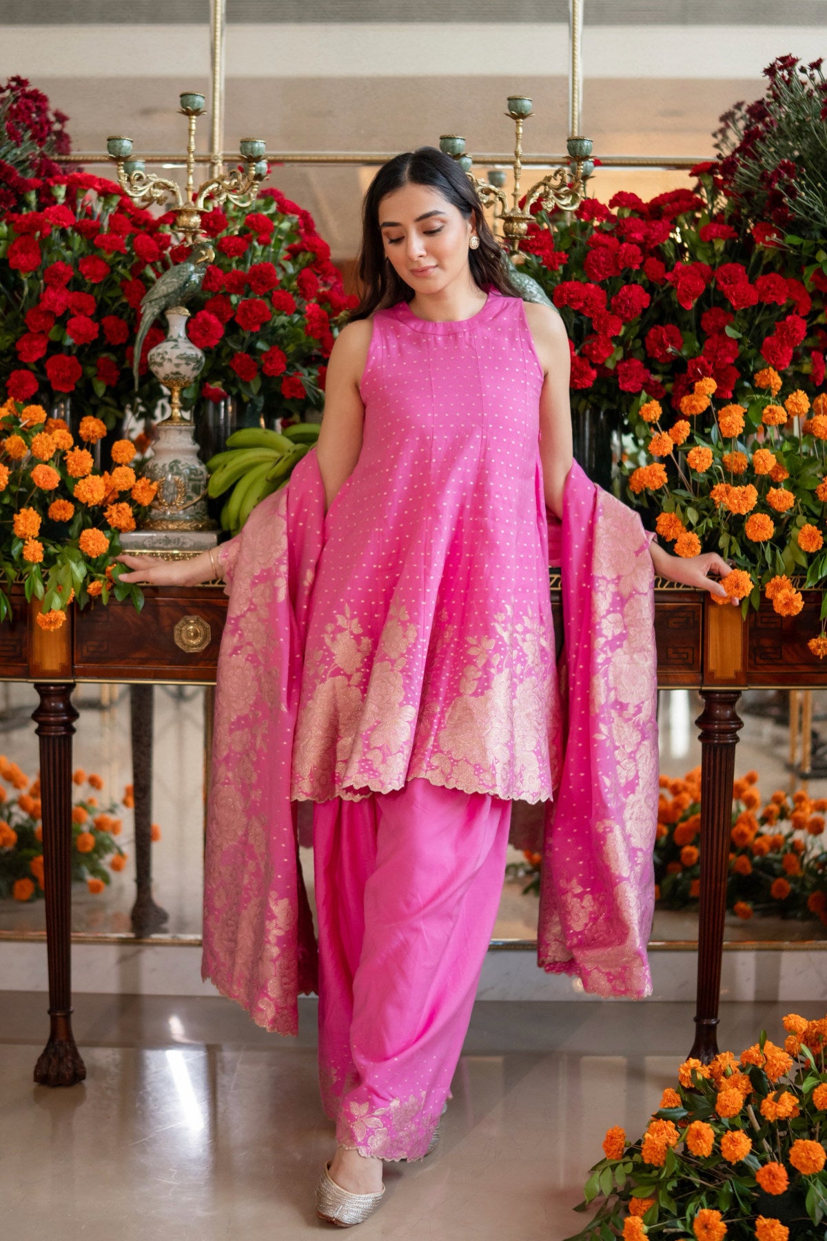 Evneet Kaur in ROSE RABRI