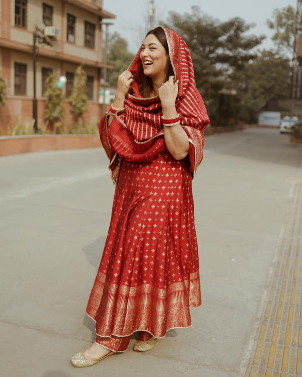 Sakshi In Sindoori Anarkali