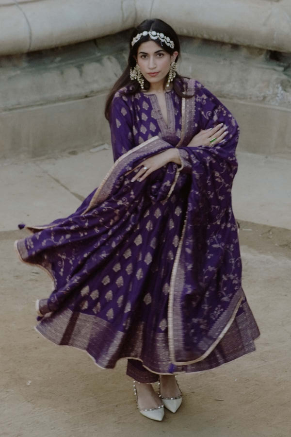 KIRAN KAUR IN JAMUNI MERAL ANARKALI