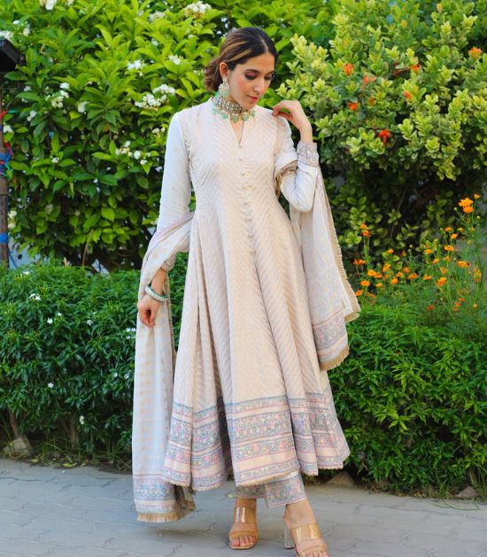 MAHIMA KHANCHANDANI IN ZAIDA ANARKALI