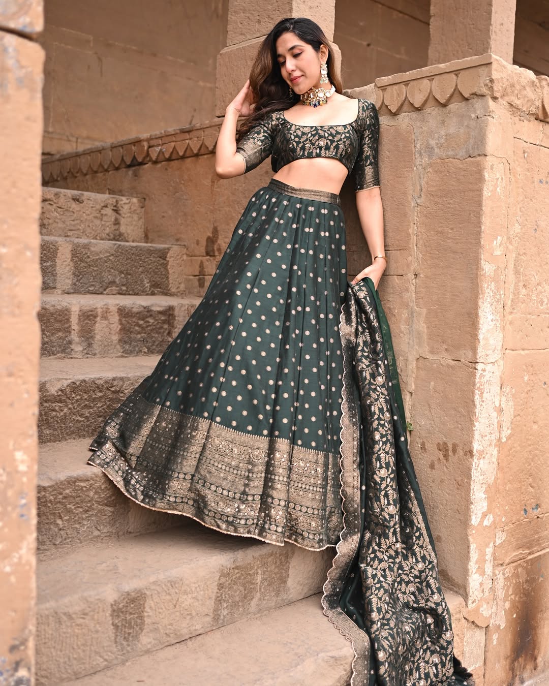 The Minara Lehenga