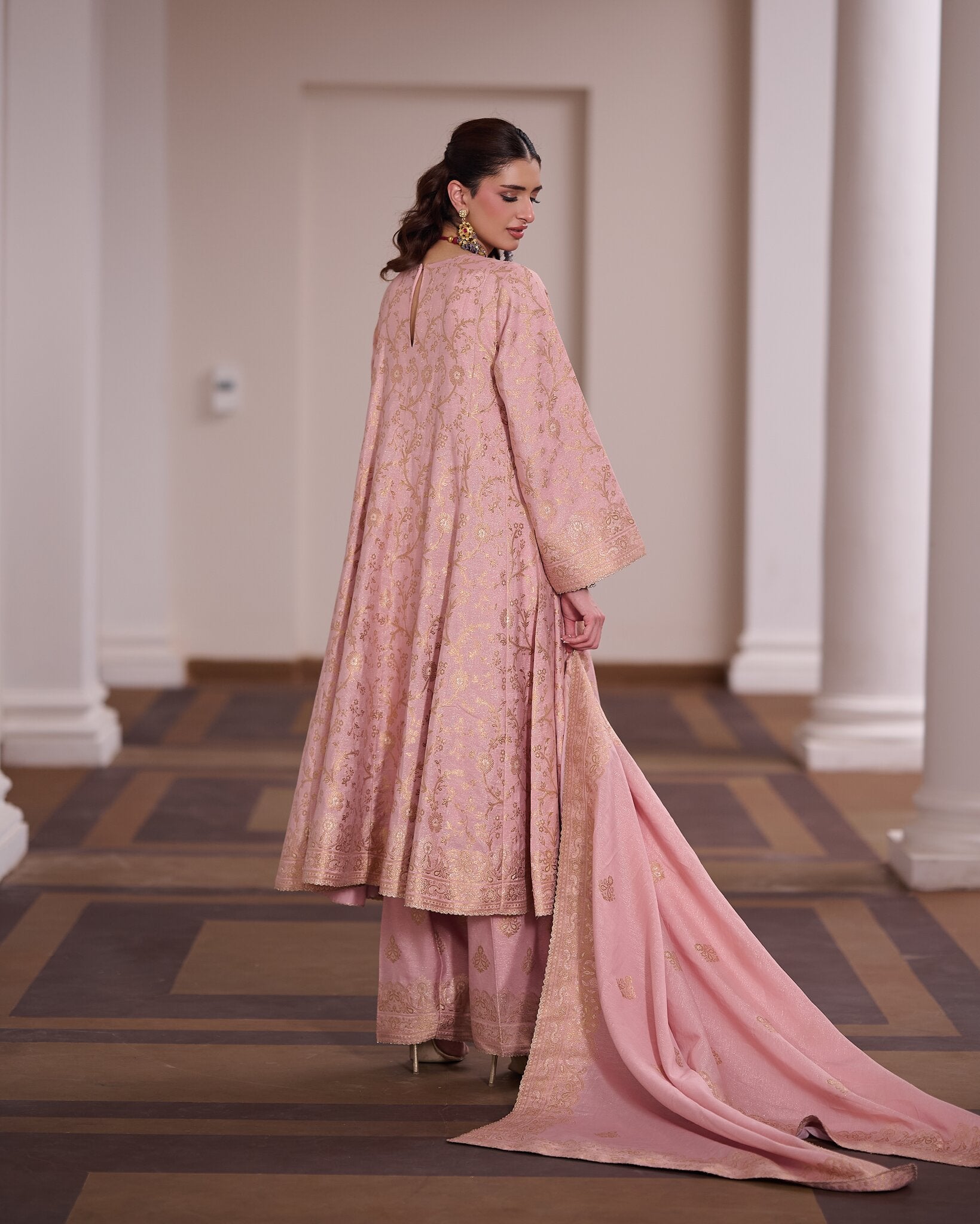 MADHUR MALAI