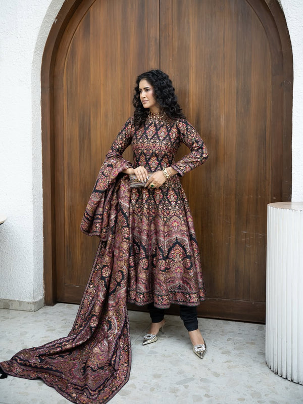 Mumtaz Mahal Black Anarkali with Dupatta Set of 3